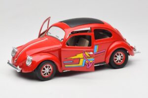 Volkswagen Coccinelle Rouge Solido 1:18 8306 Métal Moulé — image 2 sur 8