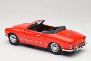 Volkswagen Karmann Ghia Cabriolet Rouge Minichamps 1:18 155054030 Métal Moulé — image 5 sur 6