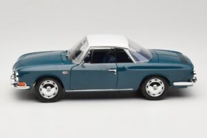 Volkswagen Karmann Ghia Type 34 1500 Sea Blue Norev 1:18 188646 Métal Moulé — image 4 sur 8