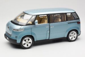 Volkswagen Microbus Concept Vert Clair Revell 1:18 08444 Métal Moulé