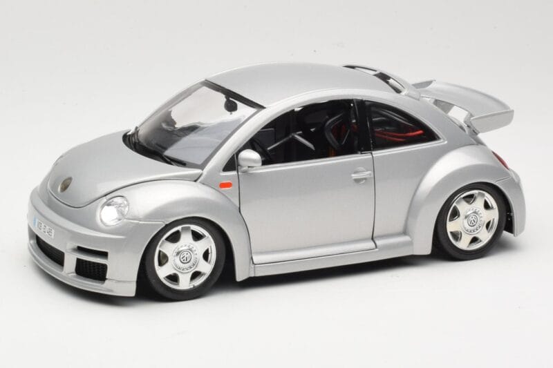 Volkswagen New Beetle RSi Argent Bburago 1:18 3306 Métal Moulé