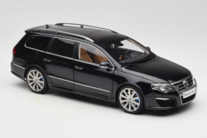 Volkswagen Passat B6 R36 Variant Noir NZG 1:18 KF044-4A Métal Moulé — image 6 sur 8