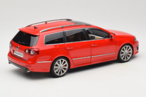 Volkswagen Passat B6 R36 Variant Rouge NZG 1:18 KF044-5 Métal Moulé — image 3 sur 8