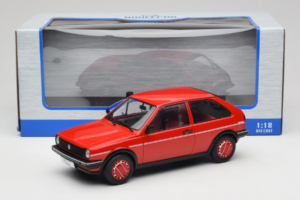 Volkswagen Polo II Coupe Fox MCG 1:18 MCG18523 Métal Moulé — image 6 sur 6