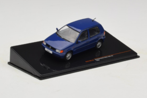 Volkswagen Polo Mk3 Bleu IXO 1:43 CLC579N Métal Moulé — image 2 sur 4
