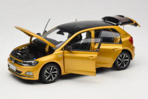Volkswagen Polo Plus Jaune OEM 1:18 ZVY000009GEL Métal Moulé — image 2 sur 8