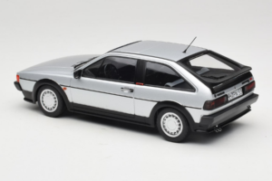 Volkswagen Scirocco Mk2 GTX 16V Flash Silver Norev 1:18 188635 Métal Moulé — image 5 sur 6