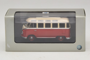 Volkswagen T1 Rouge Beige Minichamps 1:43 231099300Y3D Métal Moulé — image 4 sur 4