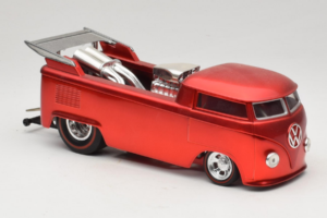 Volkswagen T1 Camionnette Rouge Hot Wheels 1:18 J2895 Métal Moulé — image 6 sur 8