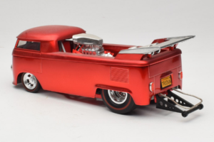 Volkswagen T1 Camionnette Rouge Hot Wheels 1:18 J2895 Métal Moulé — image 7 sur 8