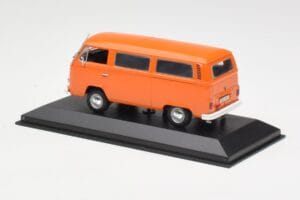 Volkswagen T2 Bus Orange Minichamps 1:43 400053000 Métal Moulé — image 3 sur 4