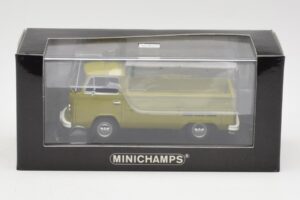 Volkswagen T2 Plateau Vert Minichamps 1:43 400053202 Métal Moulé — image 4 sur 4