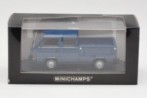 Volkswagen T3 Double Cabine Plateau Bleu Minichamps 1:43 400055260 Métal Moulé — image 4 sur 4