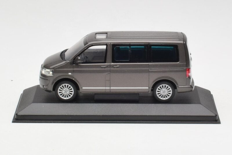 Volkswagen T5 Bus Bronze Metallic Minichamps 1:43 4039378412203 Métal Moulé