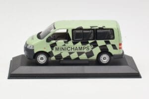 Volkswagen T5 Bus Vert Minichamps 1:43 T5002 Métal Moulé