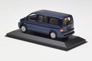 Volkswagen T5 Bus Shadow Blue Minichamps 1:43 842902102 Métal Moulé — image 3 sur 4