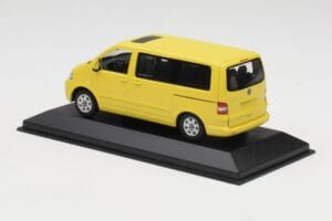 Volkswagen T5 Bus Jaune Minichamps 1:43 842902111 Métal Moulé — image 3 sur 4