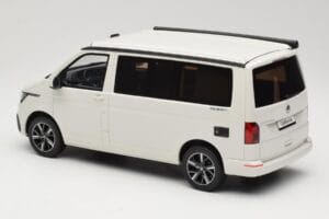 Volkswagen T6.1 California Ocean Candy White Otto 1:18 OT488 Résine — image 5 sur 6