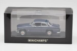 Volvo 121 Amazon Bleu Foncé Minichamps 1:43 VOLVO012 Métal Moulé — image 4 sur 4