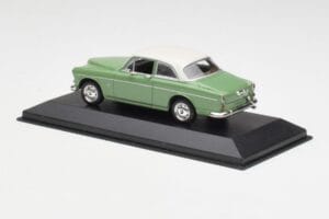Volvo 121 Amazon Vert Clair & Blanc Minichamps 1:43 430171005 Métal Moulé — image 3 sur 4