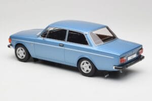Volvo 142 Bleu Clair MCG 1:18 MCG18444 Métal Moulé — image 5 sur 6