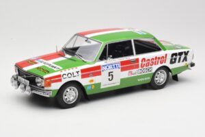 Volvo 142 #5 H. Mikkola / E. Rautanen Rally 1000 Lakes 1973 MCG 1:18 MCG18529R Métal Moulé