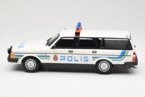 Volvo 240 GL Break Polis Sweden Minichamps 1:18 155171480 Métal Moulé — image 3 sur 6