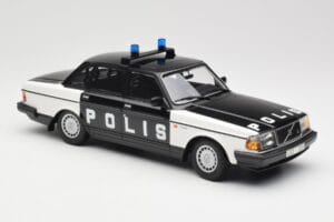 Volvo 240 GL Polis Sweden Noir Minichamps 1:18 155171497 Métal Moulé — image 4 sur 6