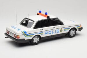 Volvo 240 GL Polis Sweden Minichamps 1:18 155171490 Métal Moulé — image 2 sur 6