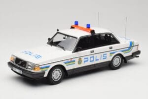 Volvo 240 GL Polis Sweden Minichamps 1:18 155171490 Métal Moulé