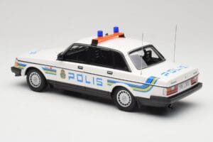 Volvo 240 GL Polis Sweden Minichamps 1:18 155171490 Métal Moulé — image 5 sur 6