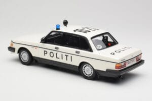 Volvo 240 GL Politi Denmark Minichamps 1:18 155171495 Métal Moulé — image 5 sur 6