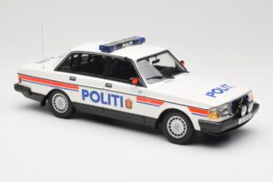Volvo 240 GL Politi Norway Minichamps 1:18 155171491 Métal Moulé — image 4 sur 6