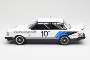 Volvo 240 Turbo #10 R. Francevic Winner ATCC 1986 IXO 1:18 18RMC176 Métal Moulé — image 3 sur 6