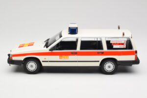 Volvo 740 GL Break ASB Köln Minichamps 1:18 155171794 Métal Moulé — image 3 sur 6