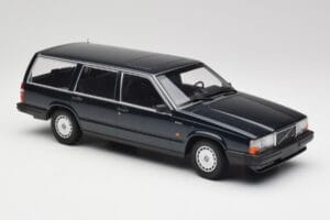 Volvo 740 GL Break Vert Foncé Métallisé Minichamps 1:18 155171771 Métal Moulé — image 4 sur 6