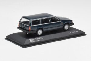 Volvo 740 GL Estate Bleu Vert Métallique Minichamps 1:43 943171713 Métal Moulé — image 2 sur 4