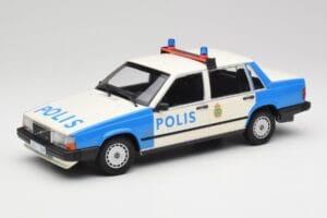 Volvo 740 GL Police Suédoise Minichamps 1:18 155171791 Métal Moulé