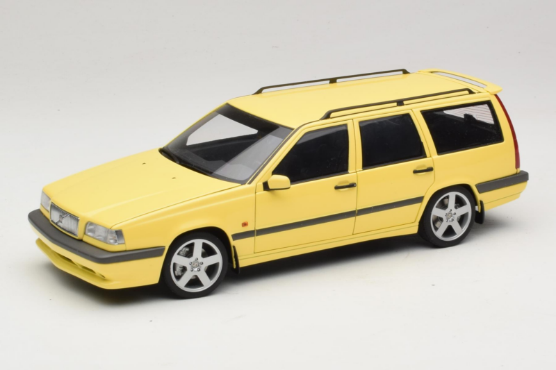 Volvo 850 T-5R Break Cream Yellow AUTOart 1:18 79506 Métal Moulé