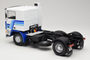 Volvo F12 Bleu Blanc Road Kings 1:18 RK180033 Métal Moulé — image 7 sur 8