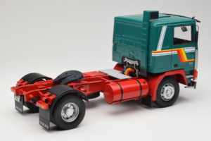 Volvo F1220 Vert Rouge Road Kings 1:18 RK180032 Métal Moulé — image 3 sur 8