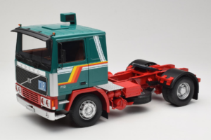 Volvo F1220 Vert Rouge Road Kings 1:18 RK180032 Métal Moulé