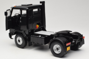Volvo F88 John Player Special Black MCG 1:18 MCG18217 Métal Moulé — image 5 sur 8