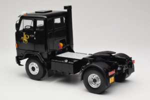 Volvo F88 John Player Special Black MCG 1:18 MCG18217 Métal Moulé — image 7 sur 8