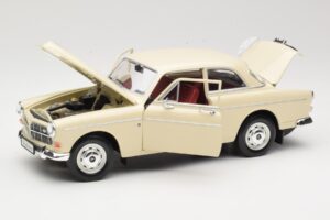 Volvo P121 Amazon Blanc Revell 1:18 08866 Métal Moulé — image 2 sur 8