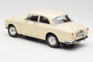 Volvo P121 Amazon Blanc Revell 1:18 08866 Métal Moulé — image 7 sur 8