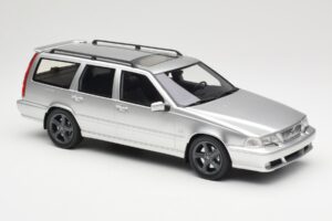 Volvo V70 R P80 Argent DNA 1:18 DNA000155 Métal Moulé — image 4 sur 6