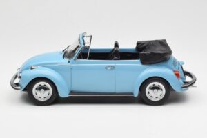 Volkswagen Beetle 1303 Cabriolet Bleu Clair Norev 1:18 188531 Métal Moulé — image 3 sur 6