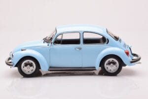 Volkswagen Beetle 1303 Bleu Clair Norev 1:18 188532 Métal Moulé — image 3 sur 6