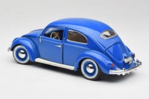 Volkswagen Beetle Bleu Bburago 1:18 23124646 Métal Moulé — image 7 sur 8